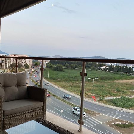 Bitcoin And Ethereum Deluxe Apartments Bar Kültér fotó